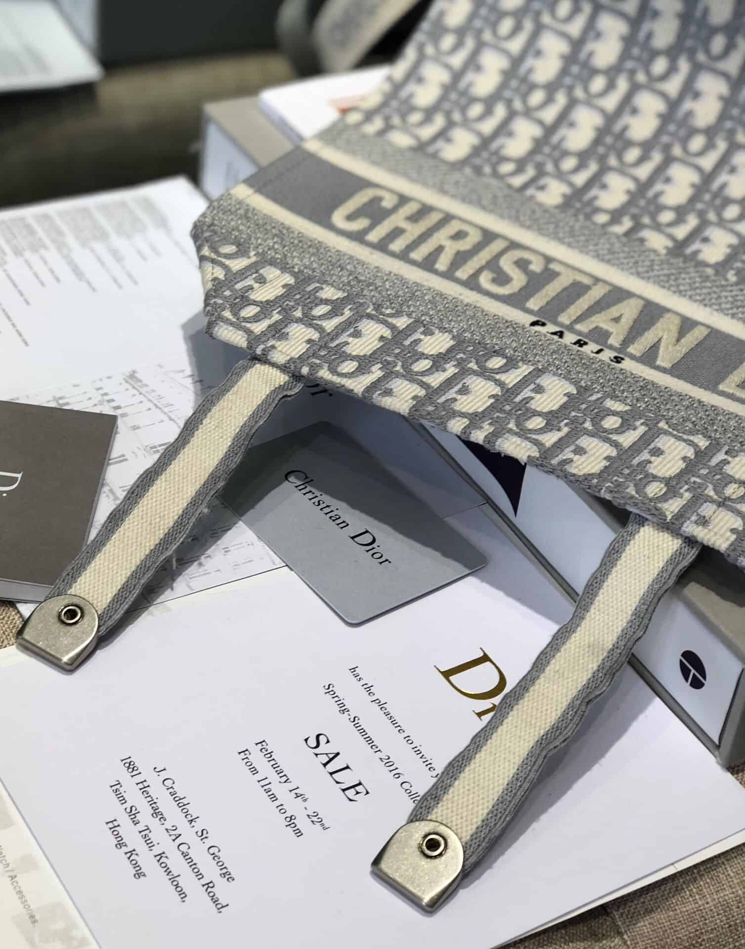 Dior/迪奥 Diorcamp 信使邮差包 M1291VRIW_M932