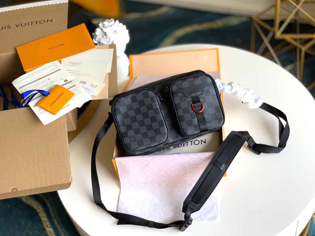 LV N40280 Damier Graphite黑格Utility邮差包