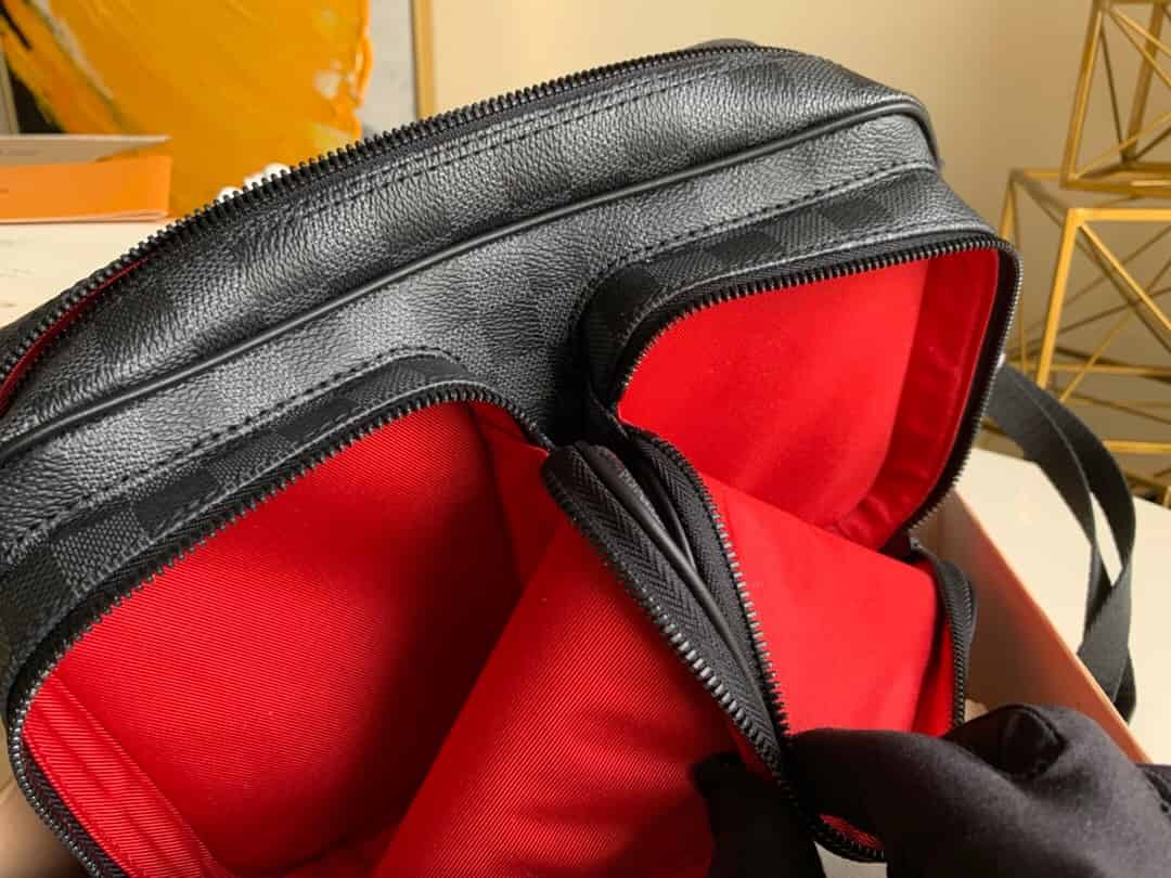 LV N40280 Damier Graphite黑格Utility邮差包