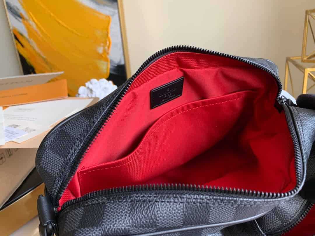 LV N40280 Damier Graphite黑格Utility邮差包