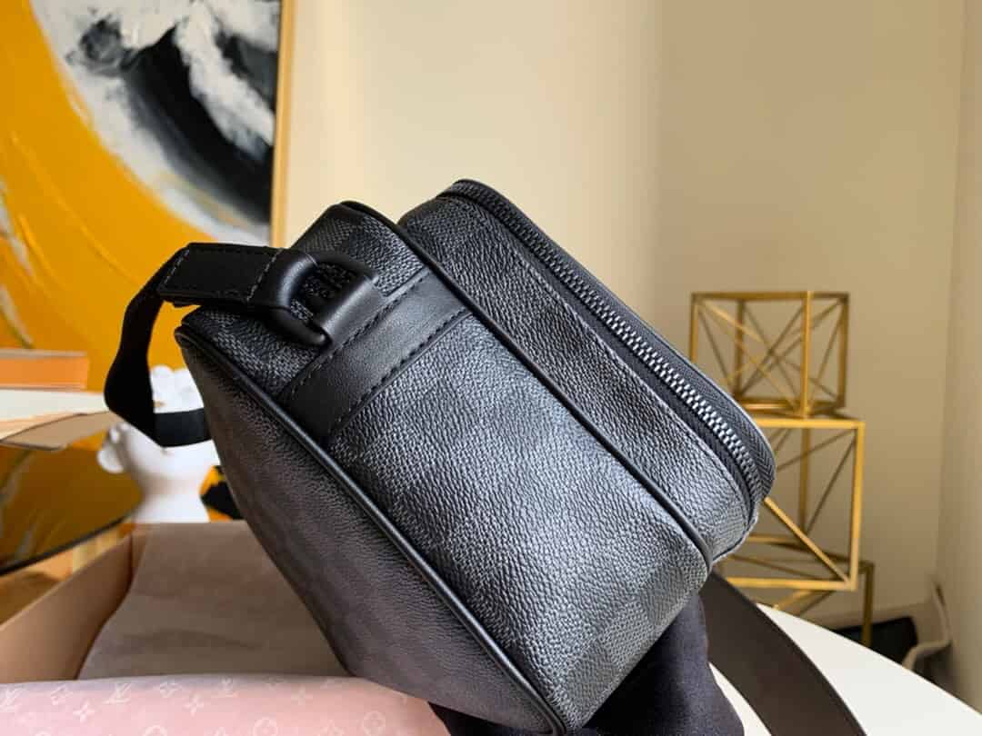 LV N40280 Damier Graphite黑格Utility邮差包