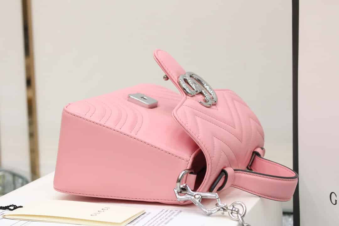 Gucci/古驰 GG Marmont系列迷你手提包 547260 DTDIP 5815