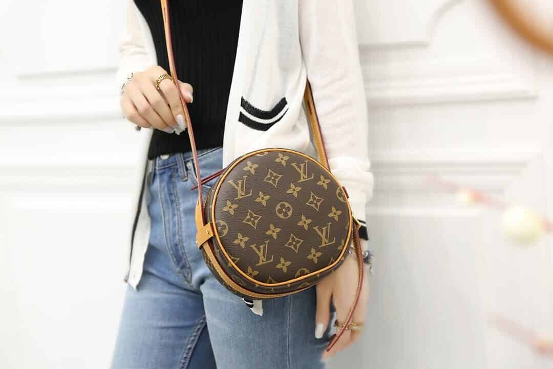 LV M45149 BOITE CHAPEAU SOUPLE PM