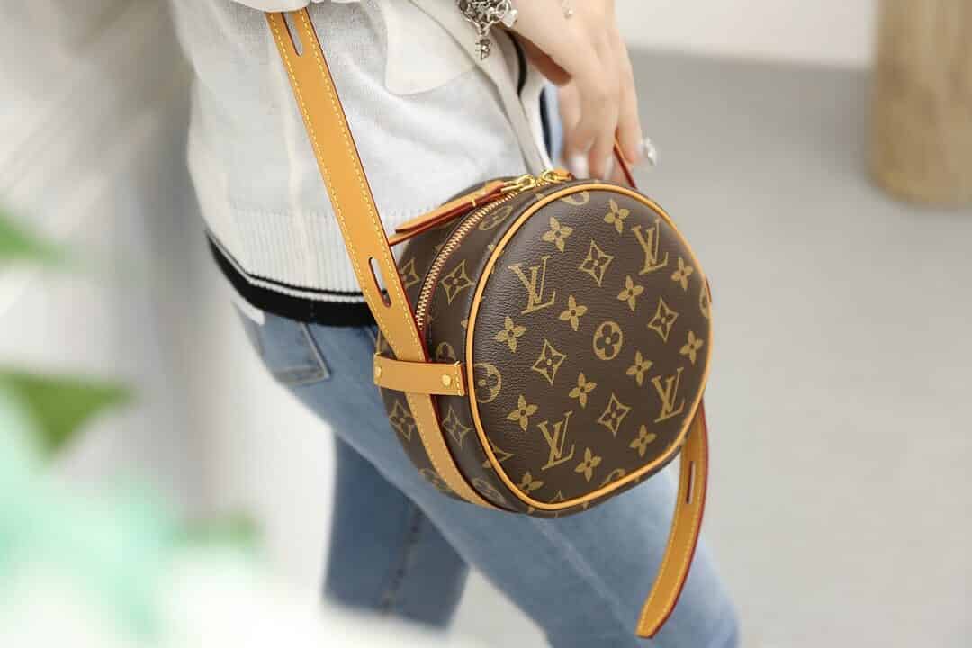 LV M45149 BOITE CHAPEAU SOUPLE PM