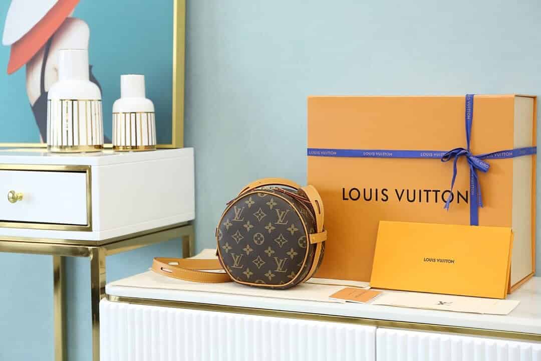 LV M45149 BOITE CHAPEAU SOUPLE PM