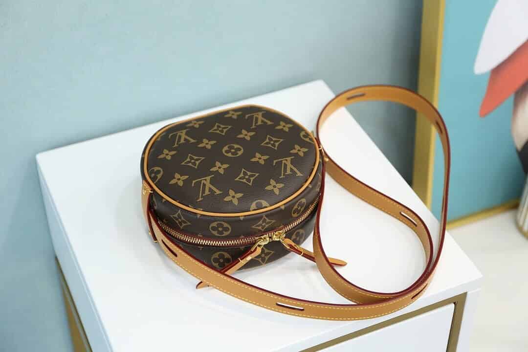 LV M45149 BOITE CHAPEAU SOUPLE PM