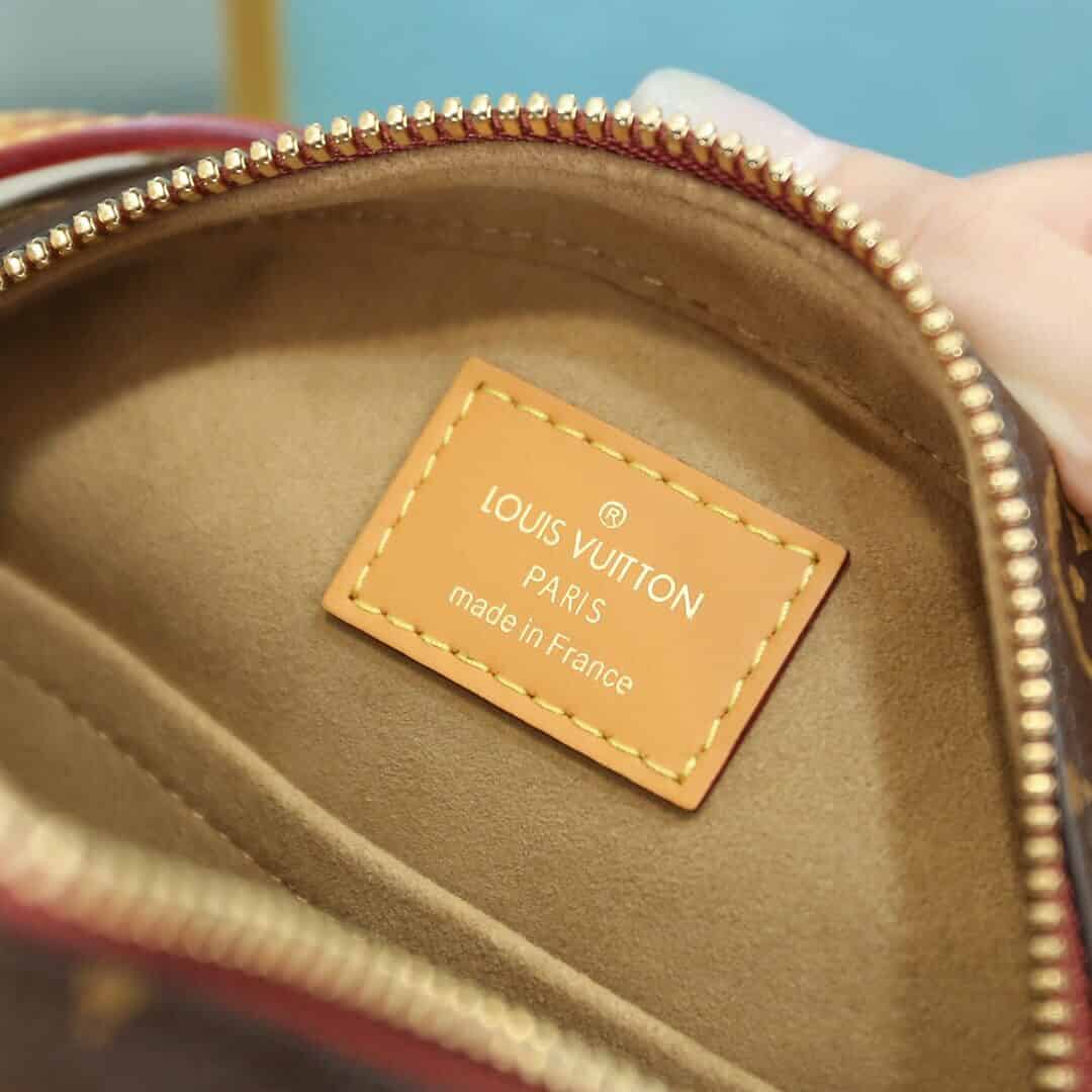 LV M45149 BOITE CHAPEAU SOUPLE PM