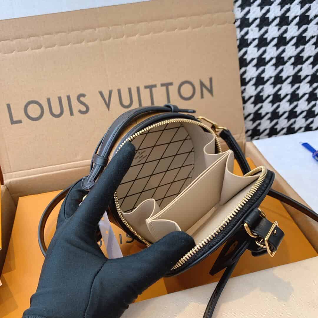 LV M68276 MINI BOITE CHAPEAU