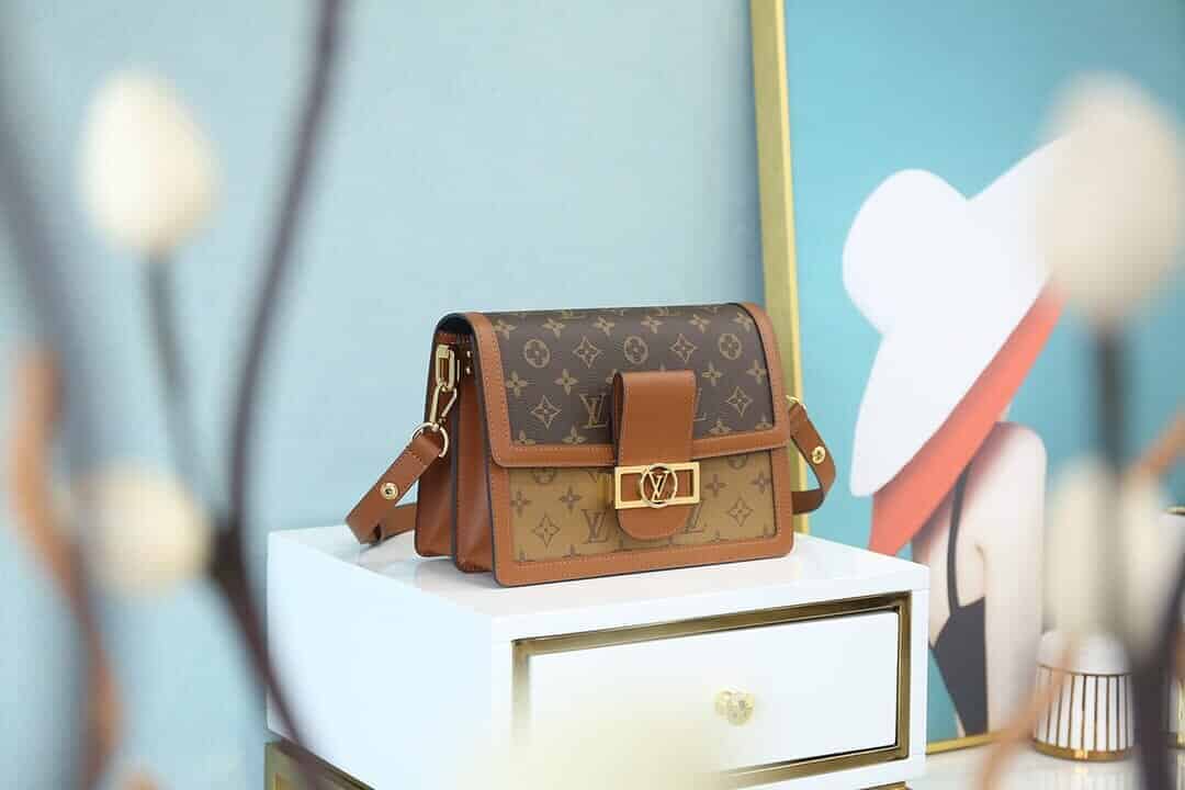 LV Dauphine MM Monogram in Brown – Handbags M44391