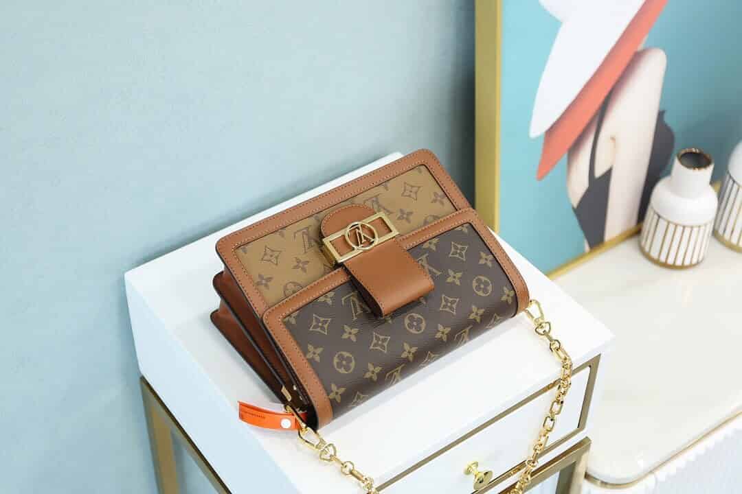LV Dauphine MM Monogram in Brown – Handbags M44391