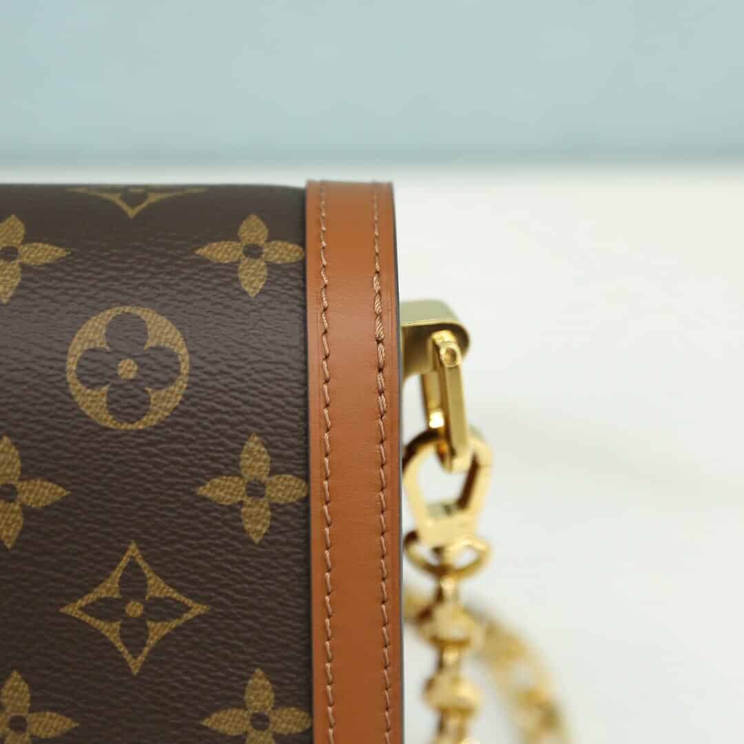 LV Dauphine MM Monogram in Brown – Handbags M44391