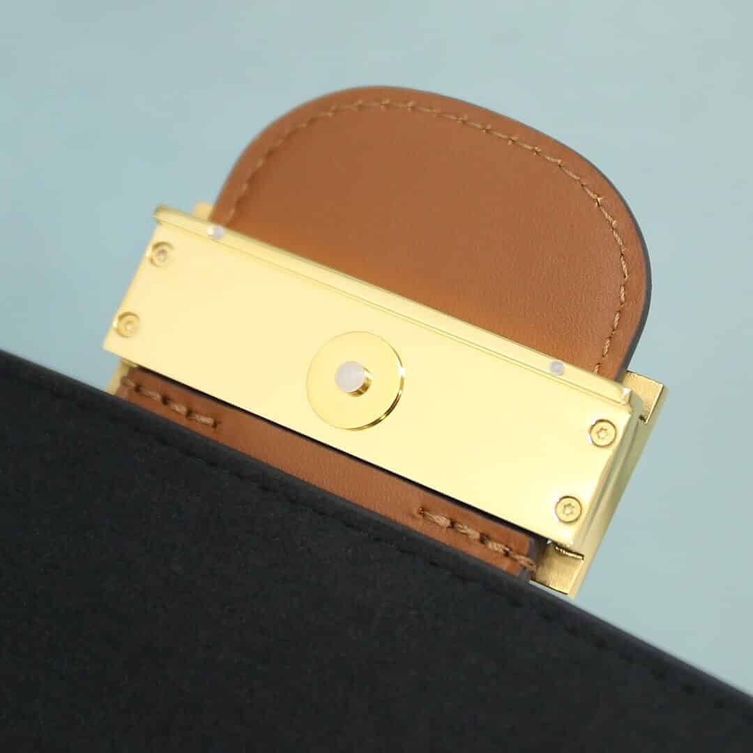 LV Dauphine MM Monogram in Brown – Handbags M44391