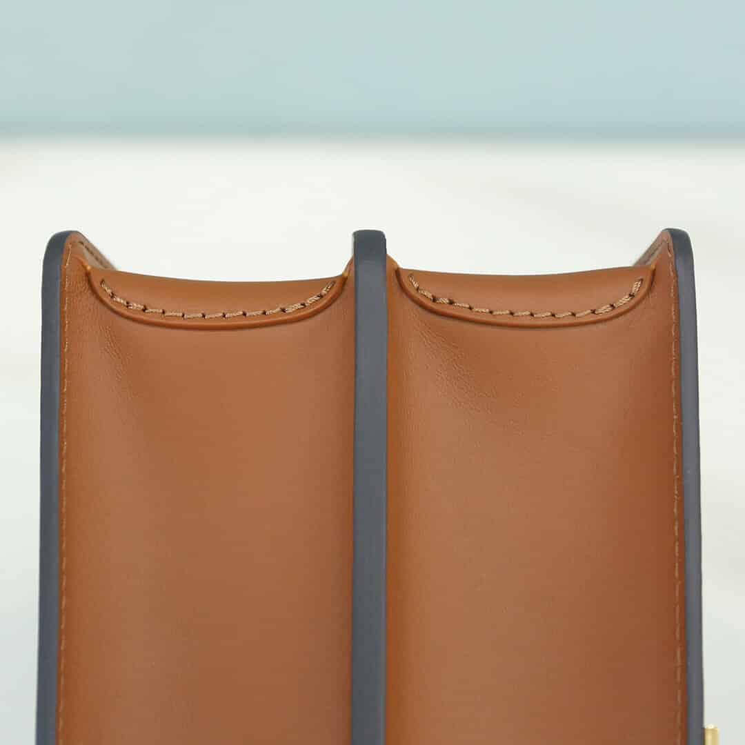 LV Dauphine MM Monogram in Brown – Handbags M44391