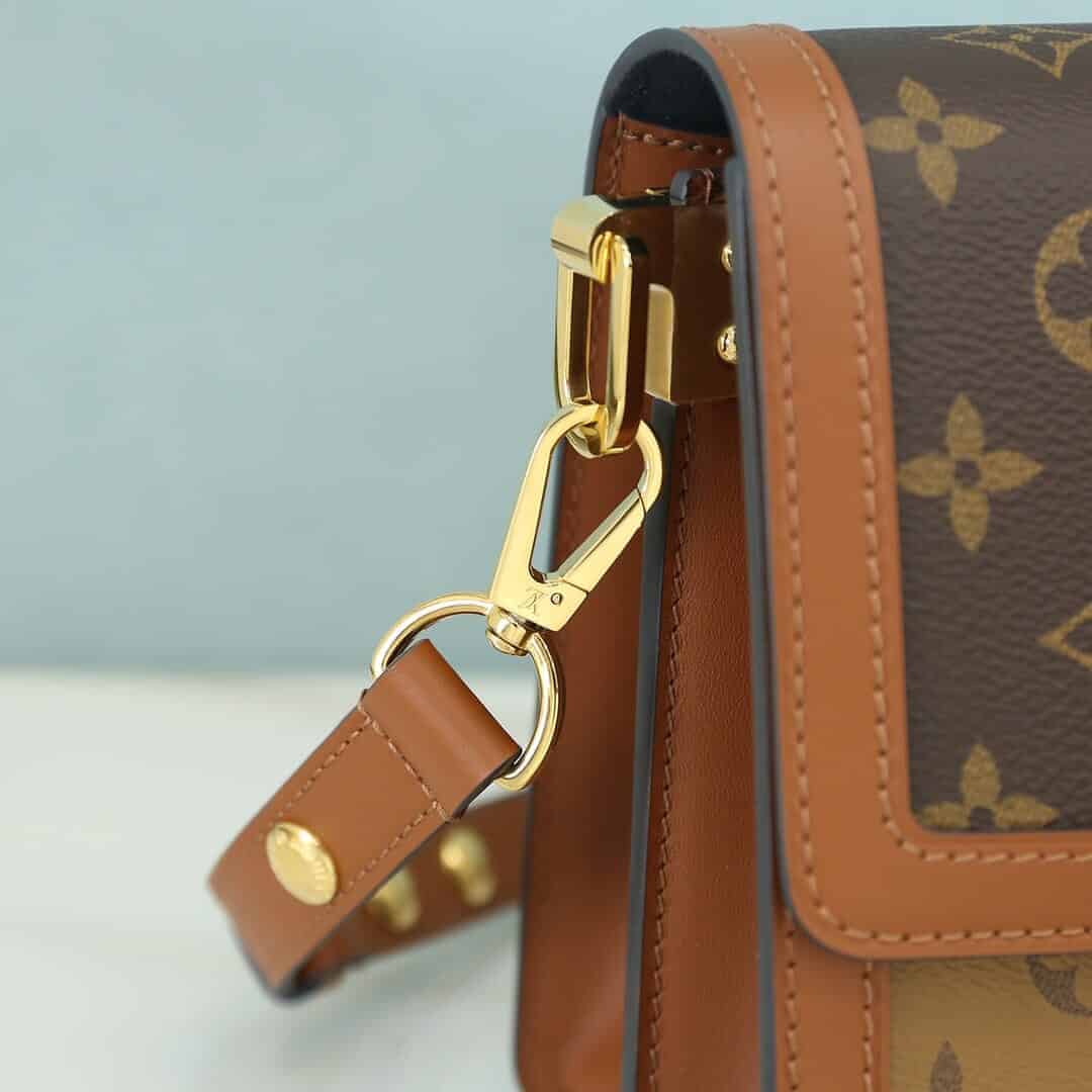 LV Dauphine MM Monogram in Brown – Handbags M44391