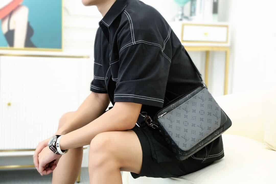 Louis Vuitton 2020ss新款男士Trio三合一邮差包 M69443