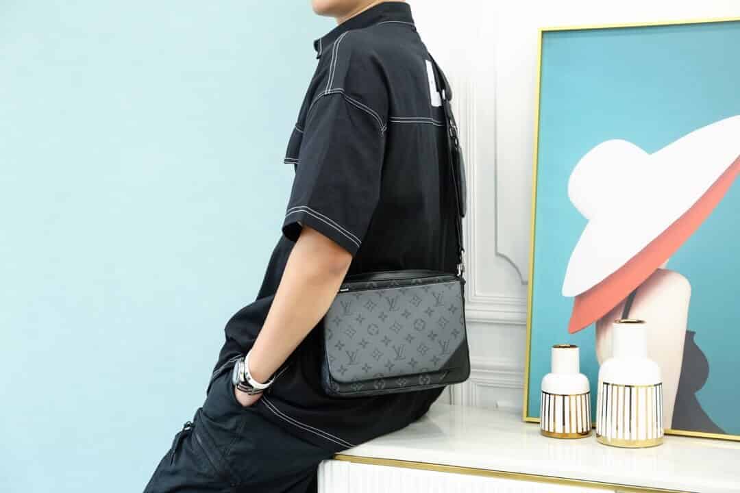 Louis Vuitton 2020ss新款男士Trio三合一邮差包 M69443