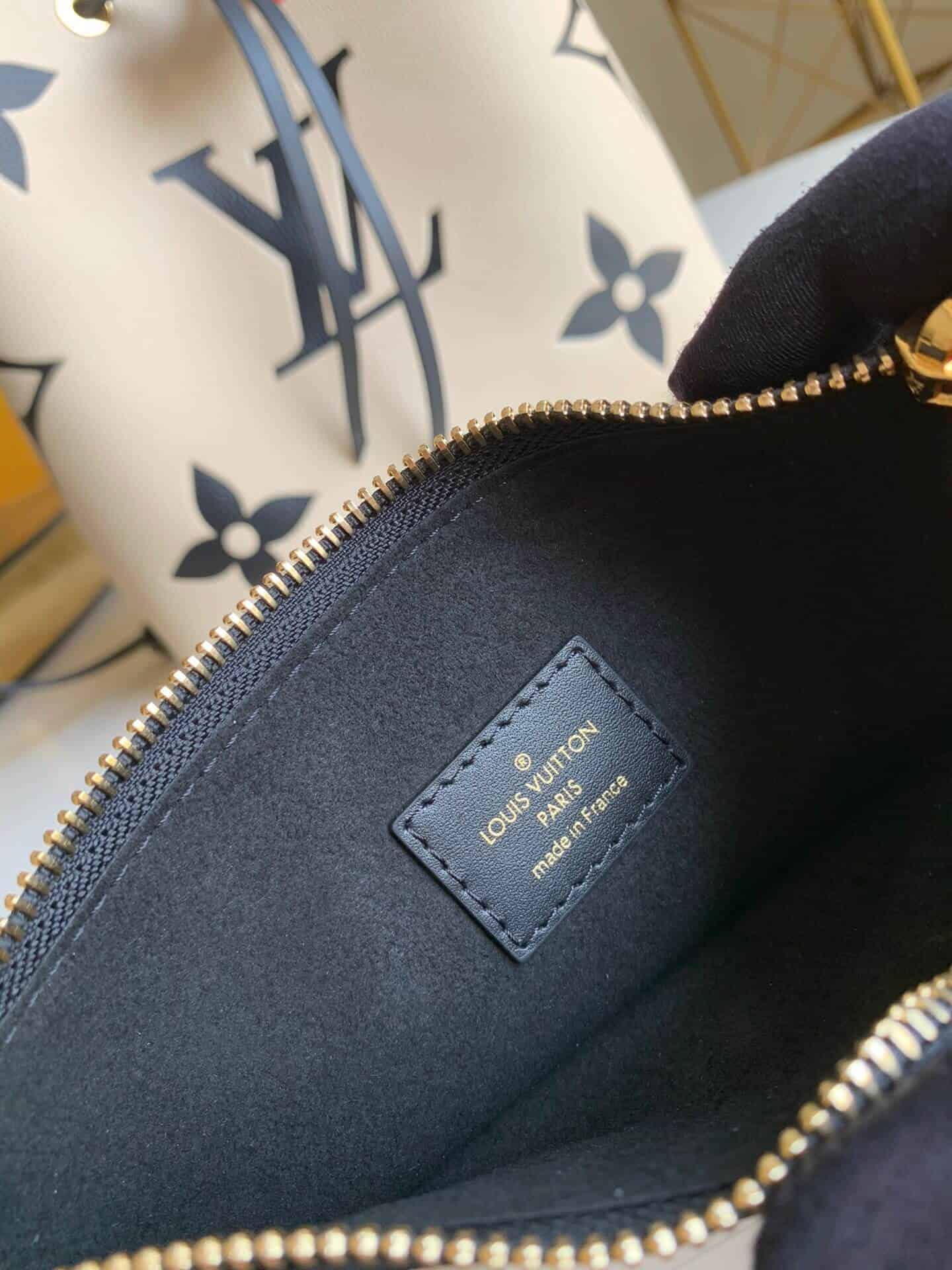 M56889 LV 2020新款 NÉONOÉ 中号水桶包