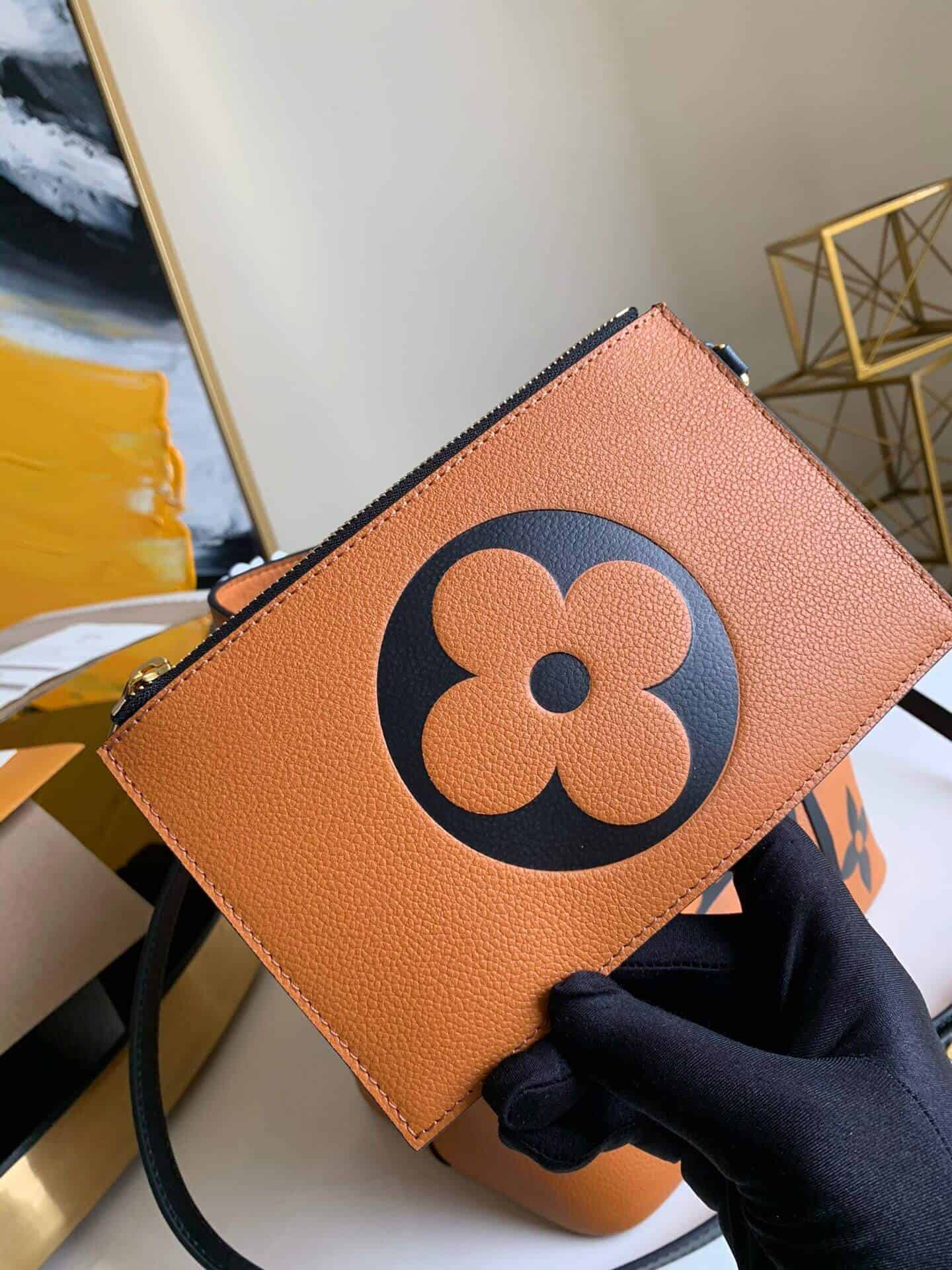 M56888 LV 2020新款CRAFTY NÉONOÉ 中号水桶包