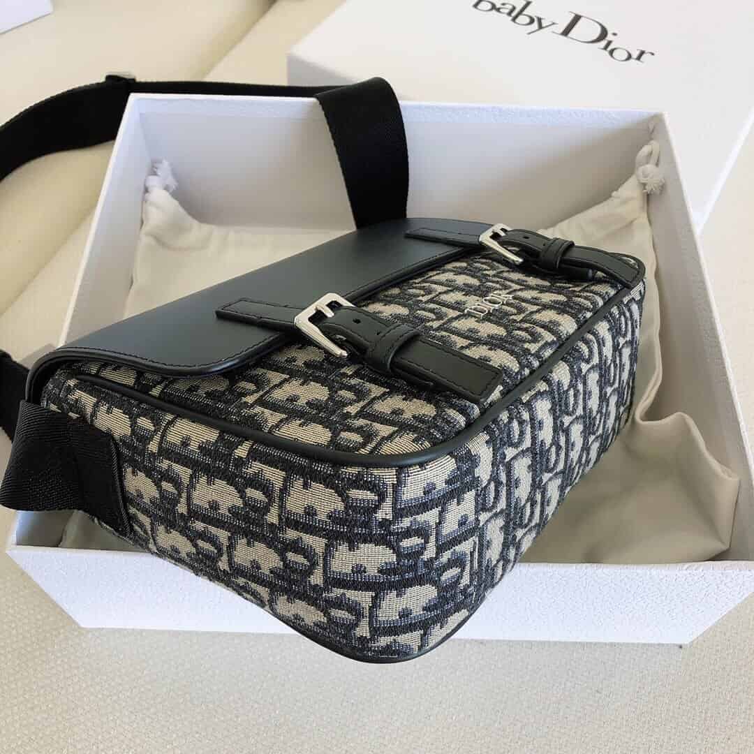 Dior Oblique 印花帆布和牛皮革信使包 M9994PTVY_M928