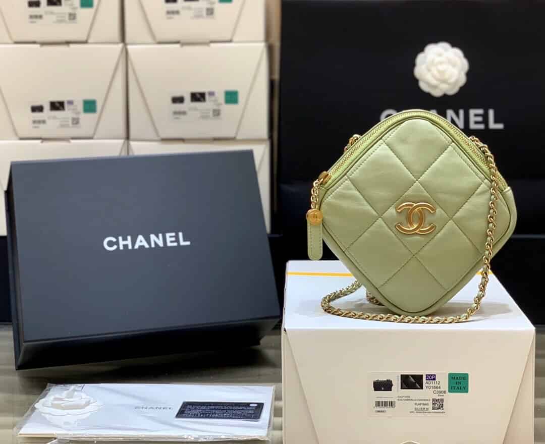 Chanel 2020秋冬新款小号钻石包 AS2201 B04433 N9315