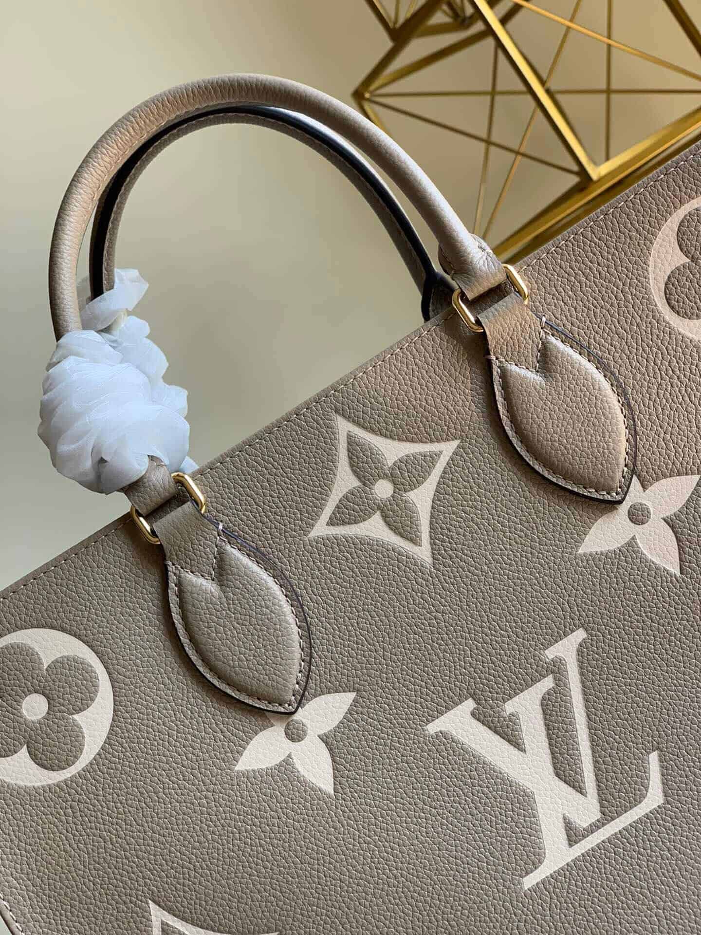 LV M45494 OnTheGo 中号 Tote 包 购物袋手提包