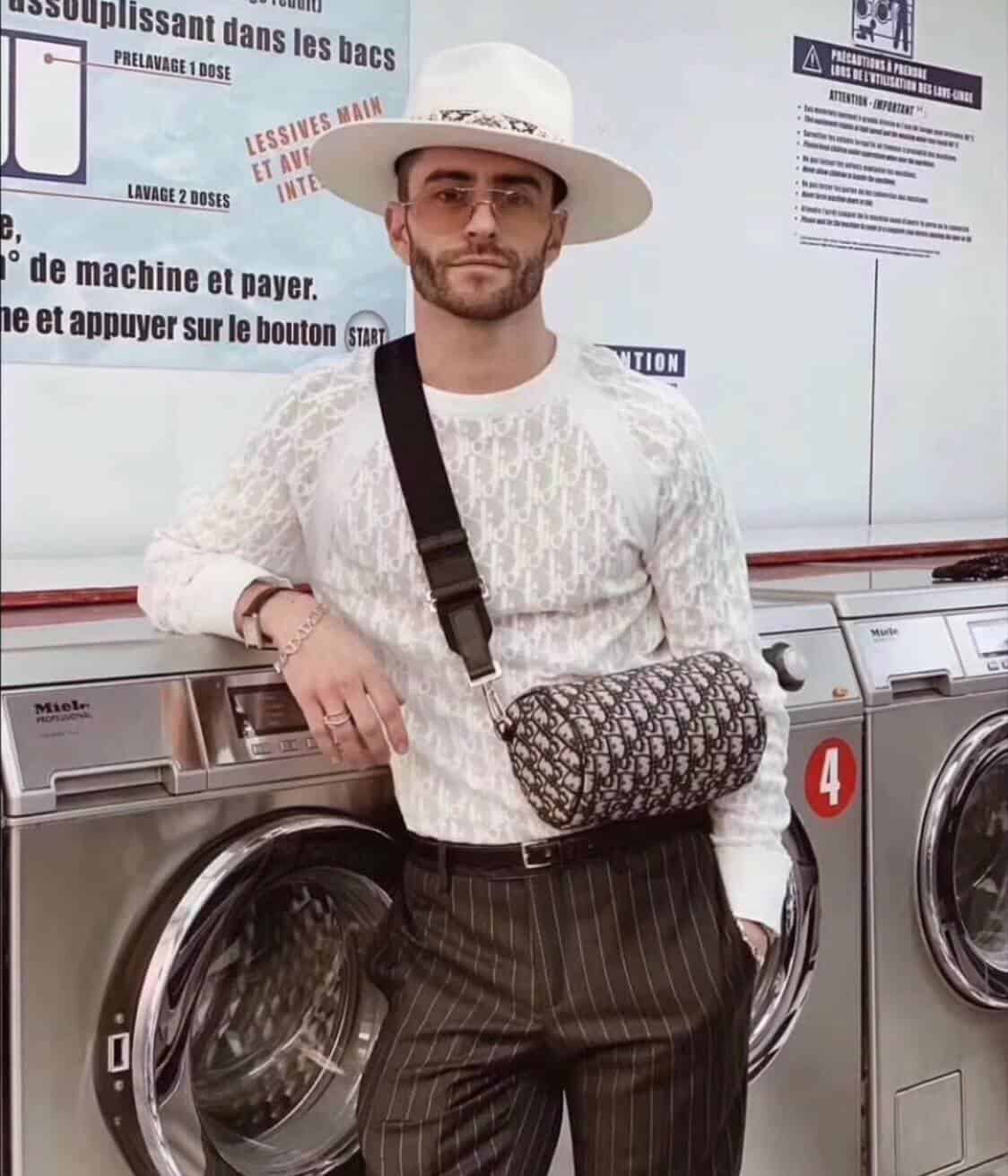 Dior迪奥 Roller 圆桶斜跨信使包 1ROPO061YKY_H26E