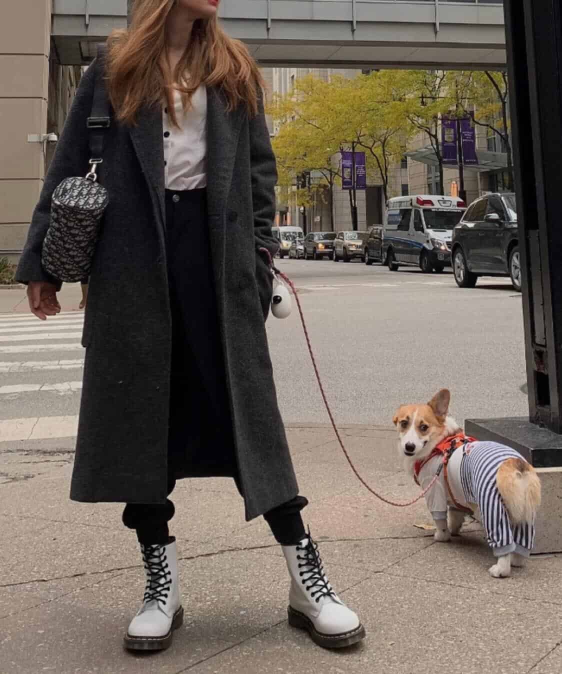 Dior迪奥 Roller 圆桶斜跨信使包 1ROPO061YKY_H26E