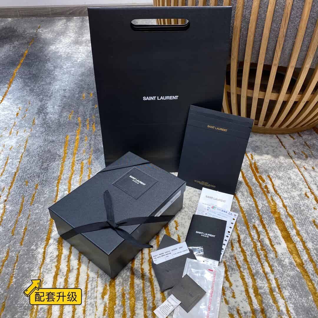 Saint Laurent YSL LOULOU PUFFER Bag 6203331EL001000