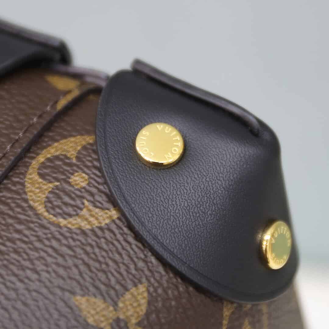 m45571 petite malle souple