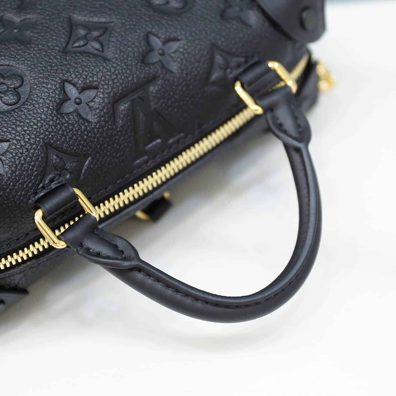 Louis Vuitton LV M45393 Petite Malle Souple 盒子斜跨包