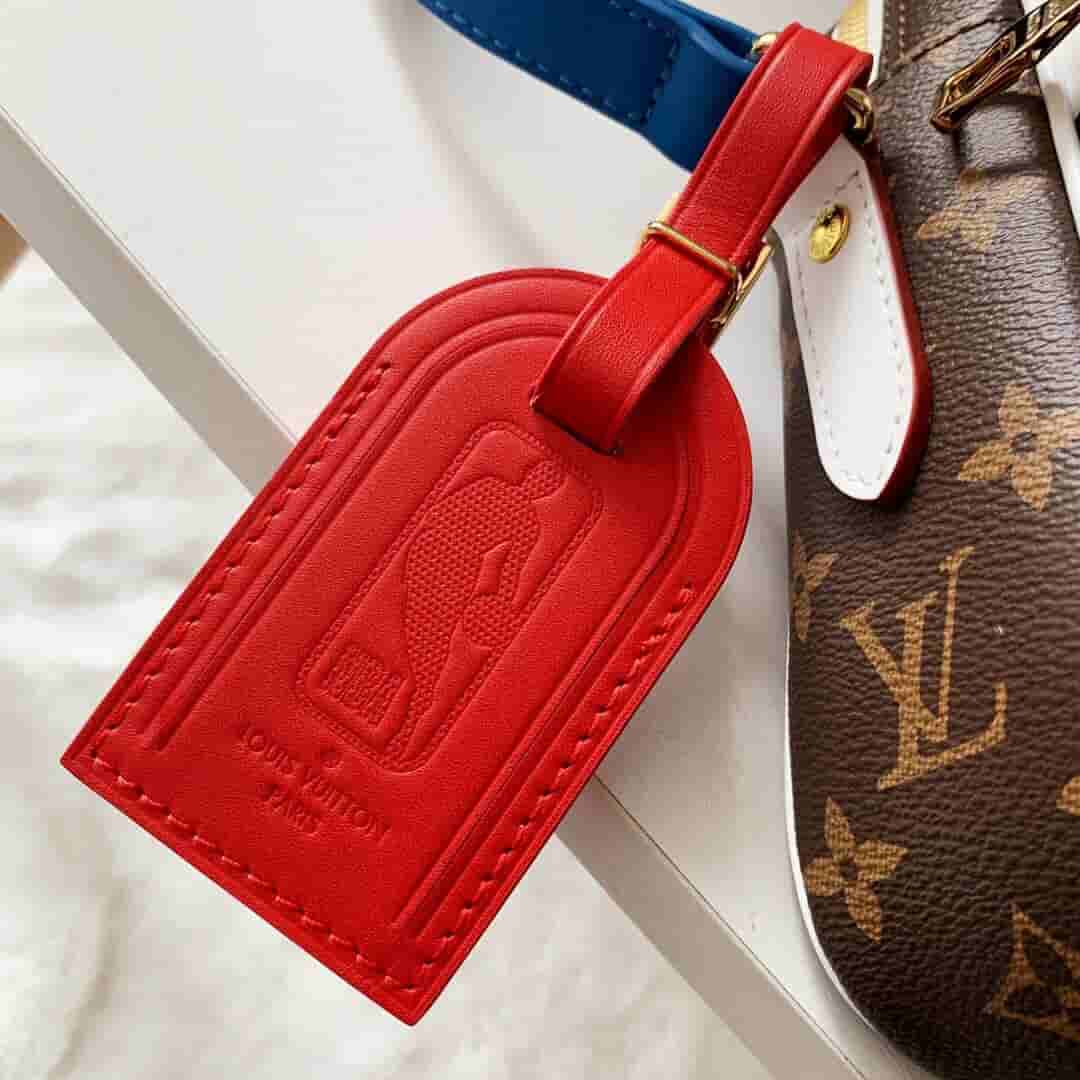Louis Vuitton LV M45584 xNBA Nil 联名系列邮差包