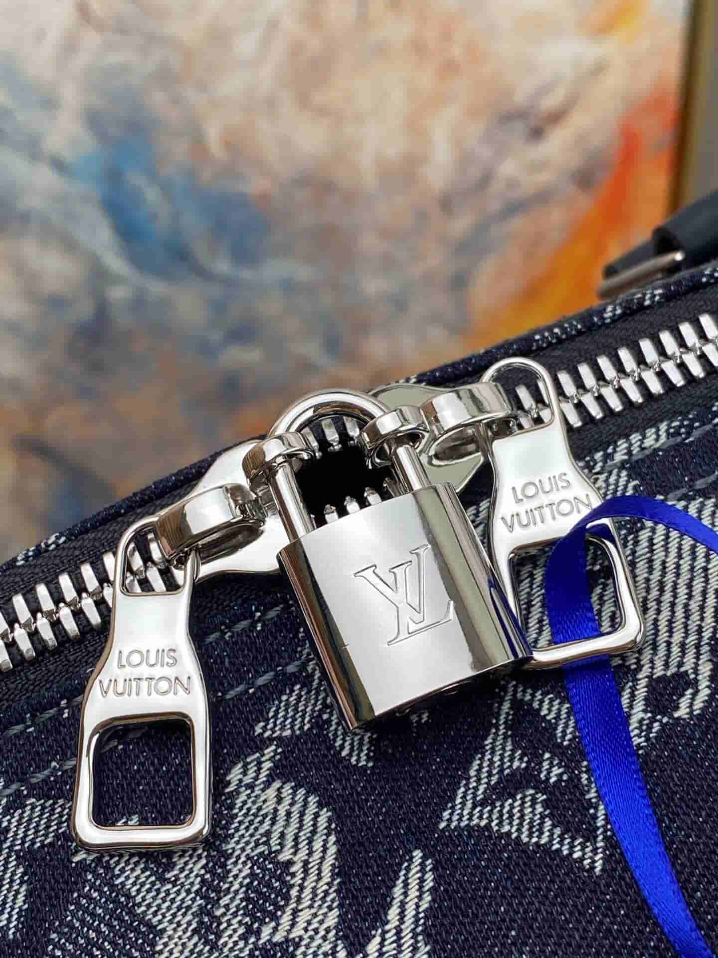 Louis Vuitton LV Keepall Bandoulière 50 旅行袋 M57285