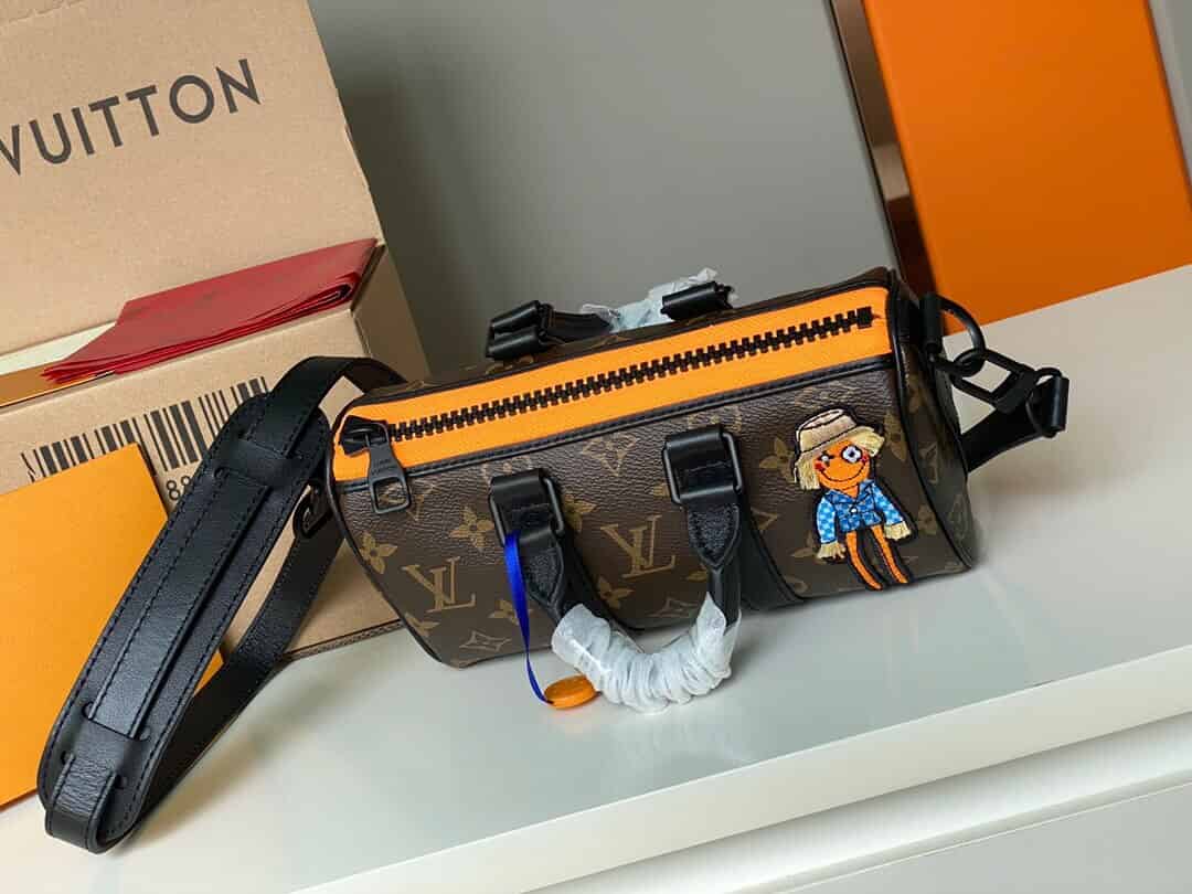 LV M80201 Keepall XS Nano玩偶稻草人圆桶斜挎包