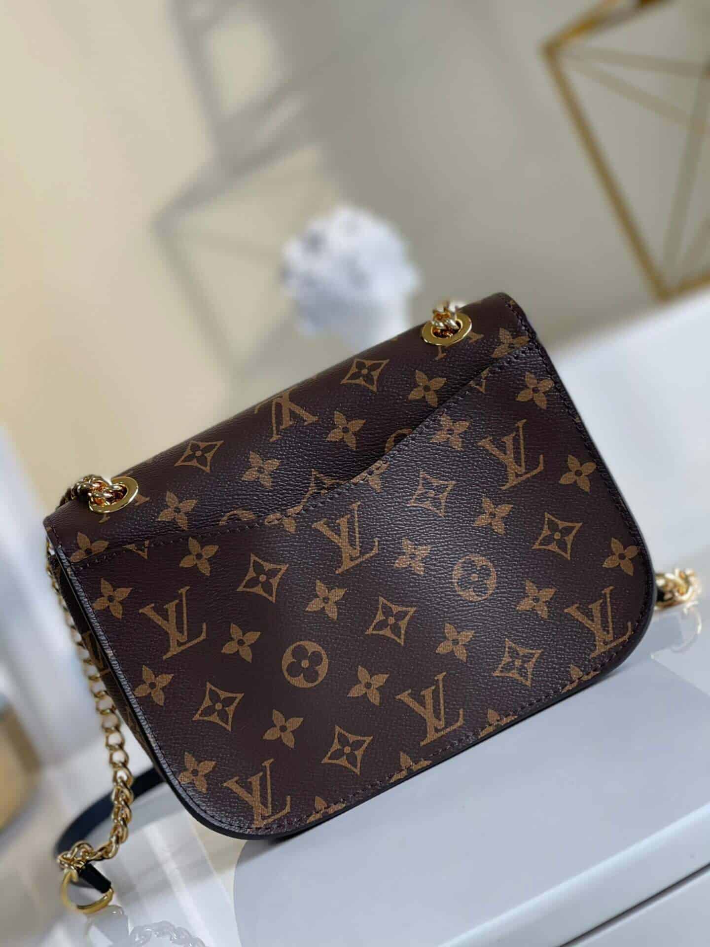 LV M45592 Chain Bag 链条包